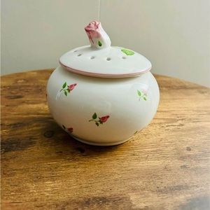 Vintage Teleflora Potpourri Box